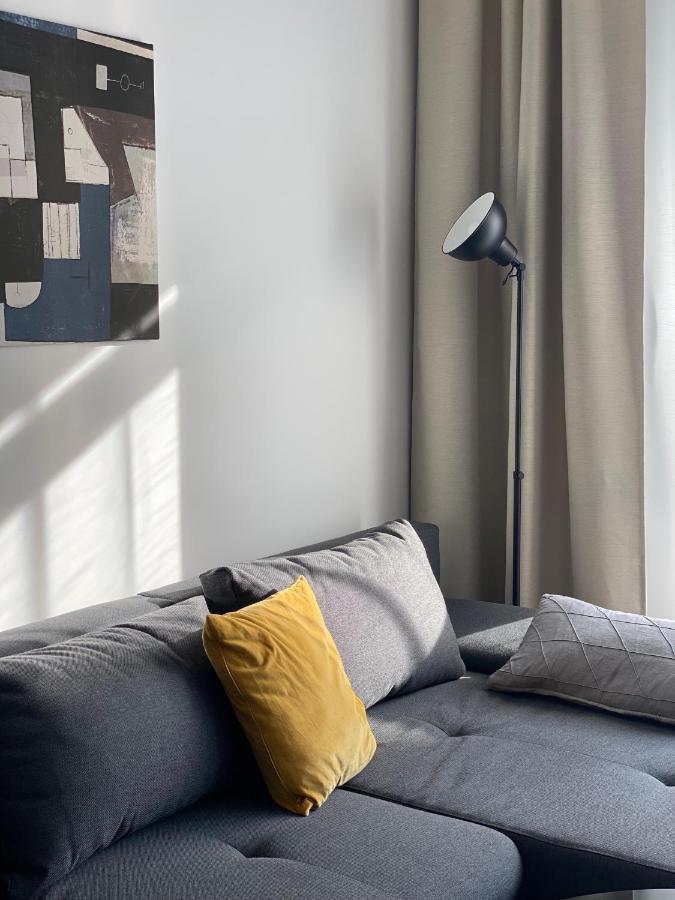 Sundeck City Centre Apartment บราติสลาวา ภายนอก รูปภาพ